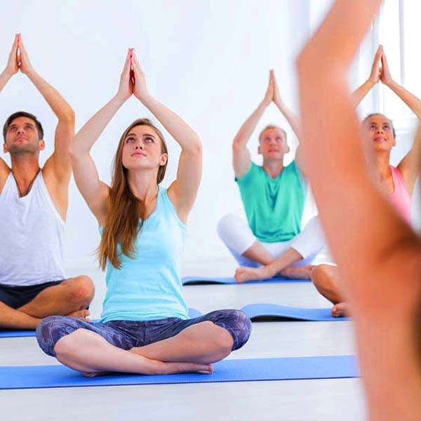 Wellness-Gutschein Royal in Hamburg fr Kundalini Yoga einlsen